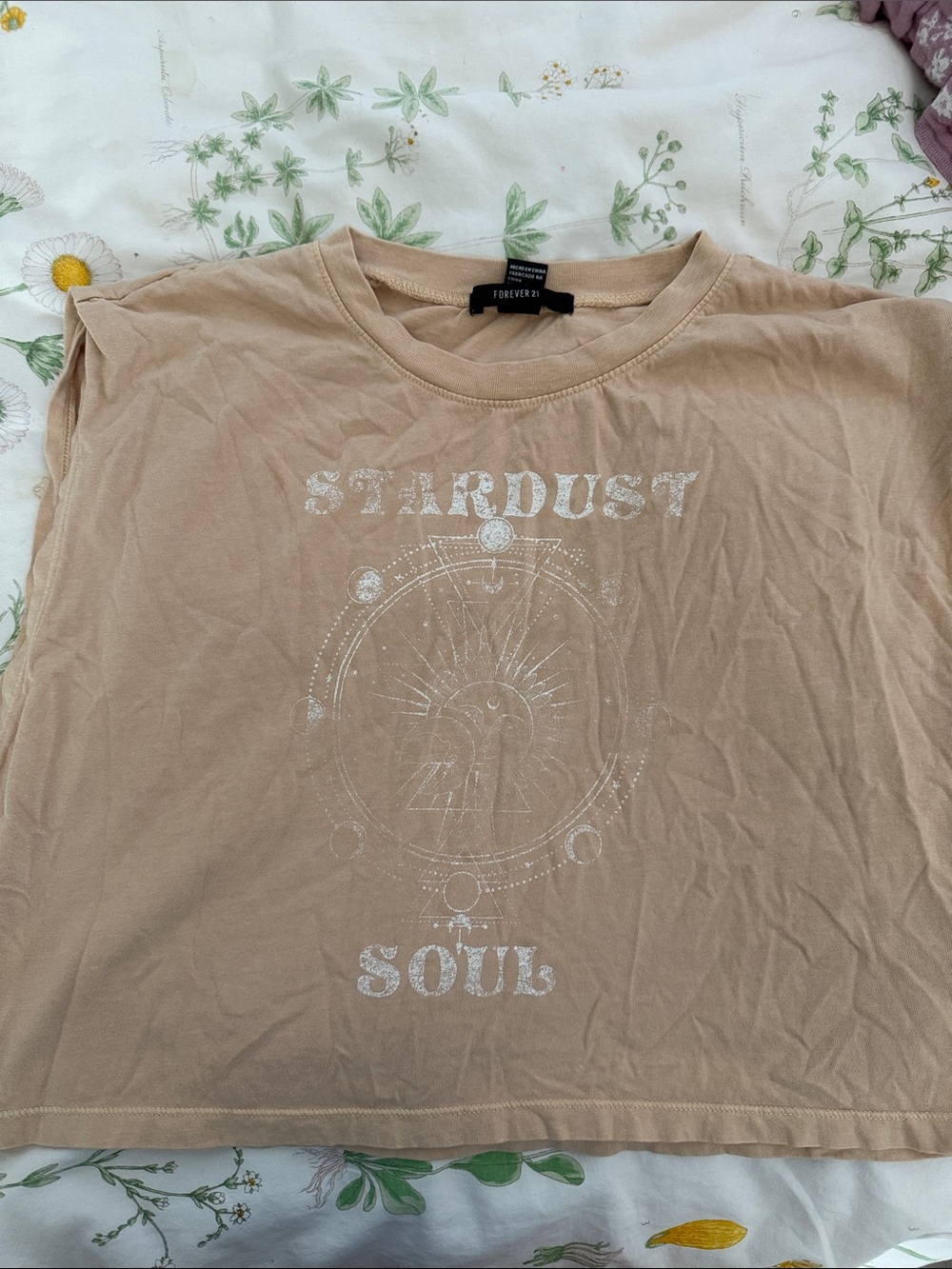 Forever 21 Beige Stardust Soul Graphic Tee